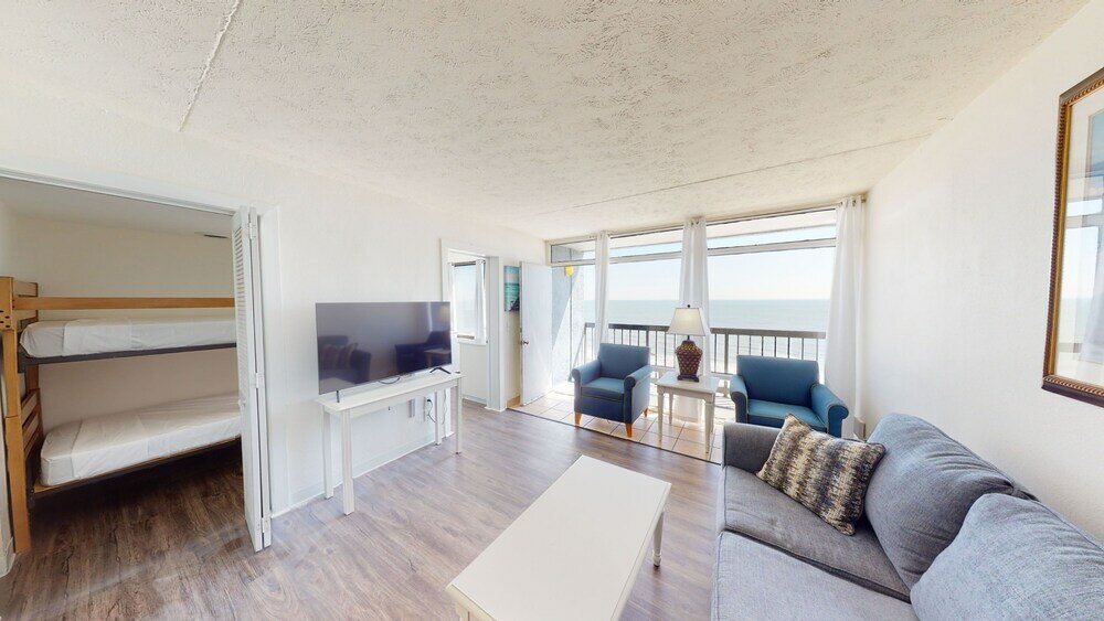 Фото Schooner Beach and Racquet Club by Capital Vacations