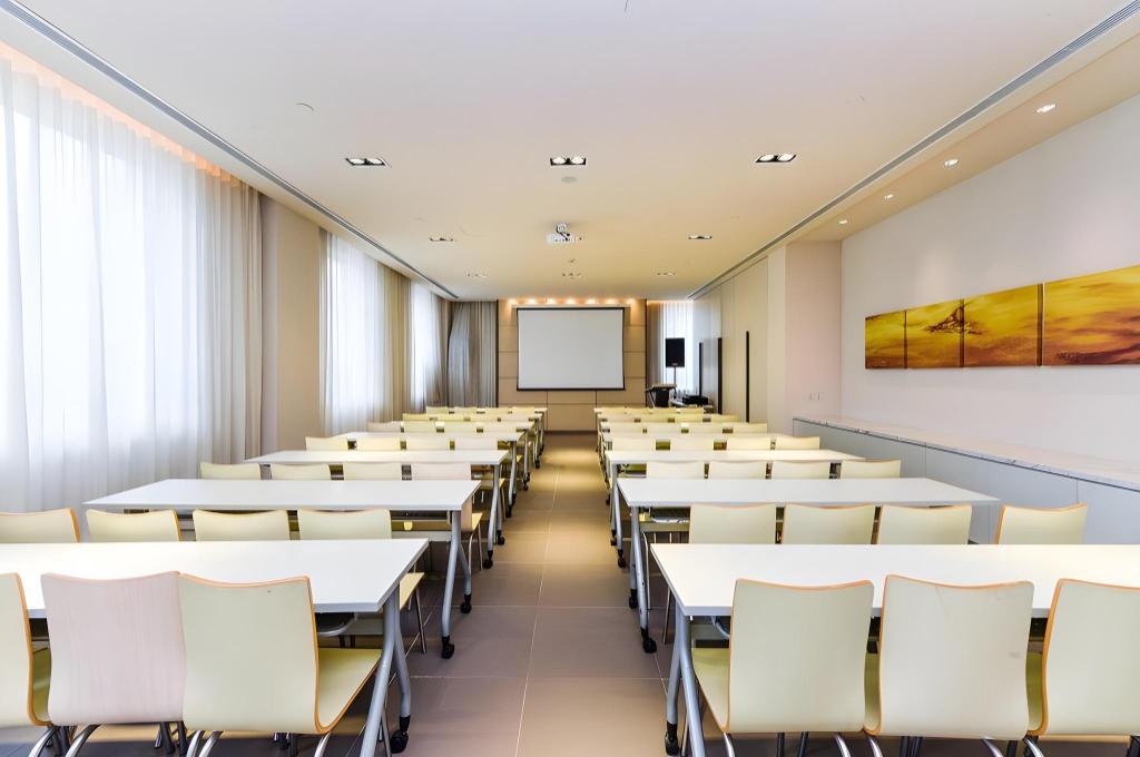 Фото Jinjiang Inn Select Shanghai Zhangjiang High Tech Park Branch