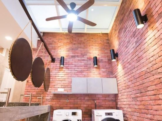 Фото Oyo 89809 Sogor Girls Dormitory