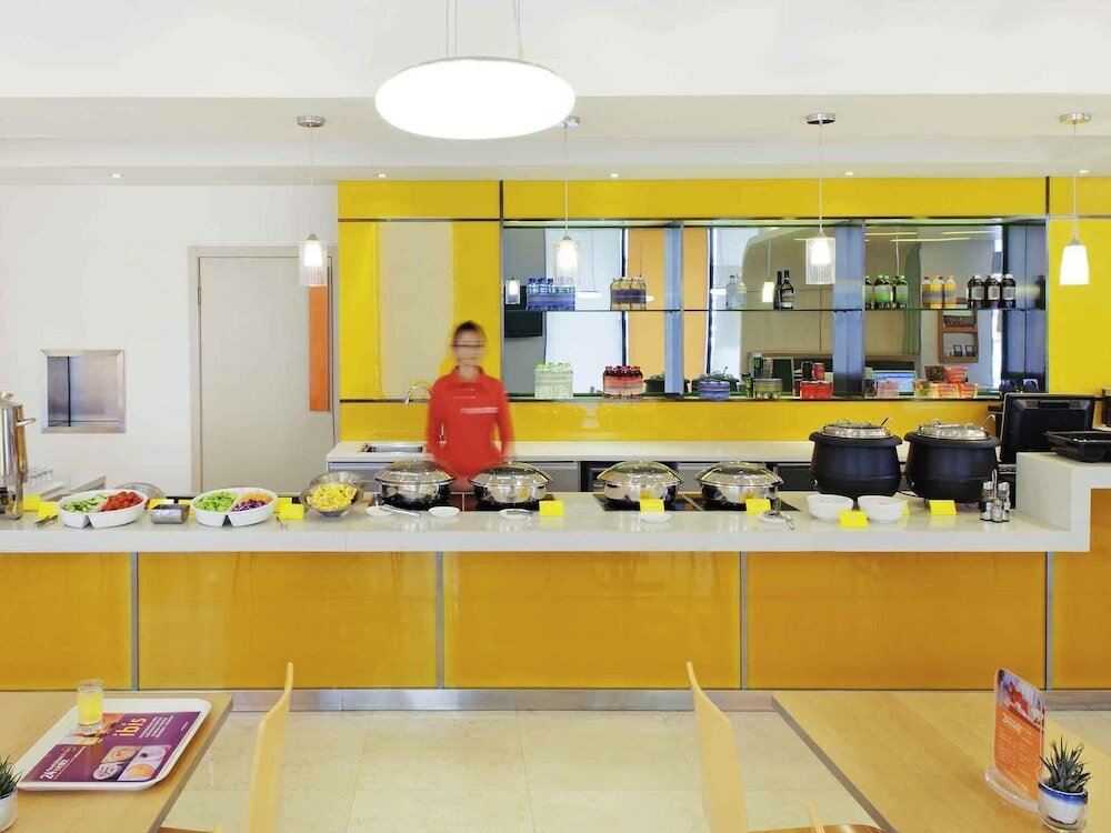 Фото Ibis Shanghai Chengshan Road