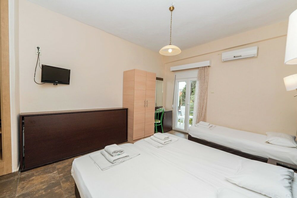 Фото Ulrika Hotel