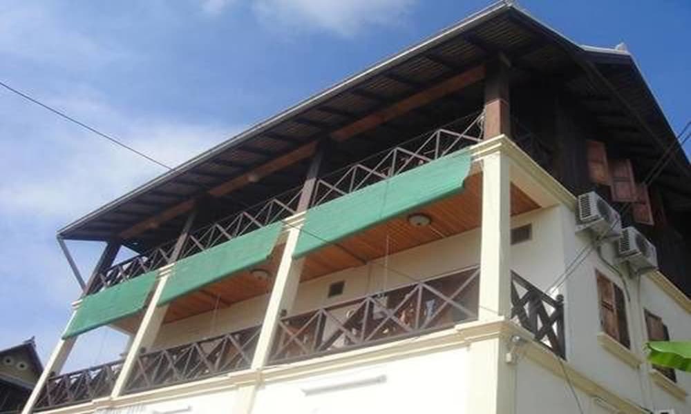 Фото Kingkham Riverside Hotel