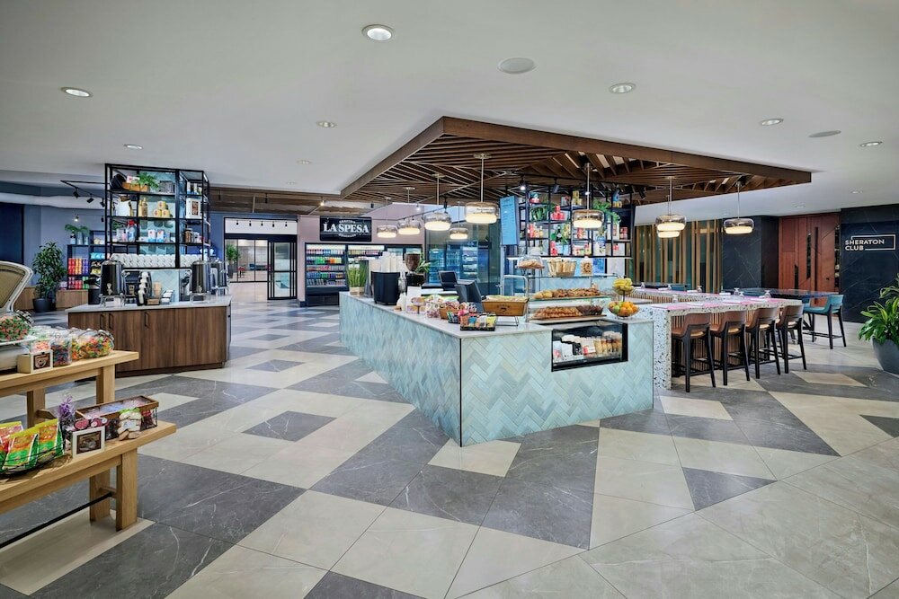 Фото Sheraton Laval Hotel