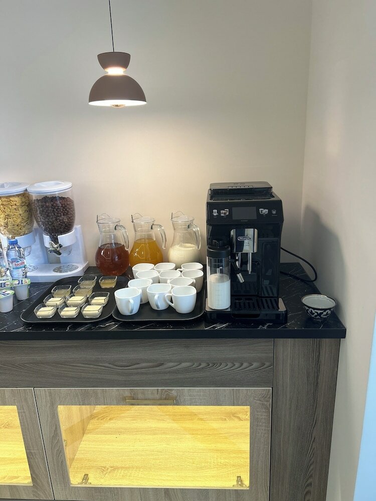 Фото Karim Parkside Hotel