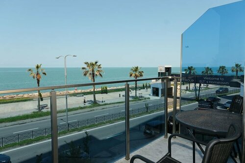 Гостиница Aqua Hotel & Apartments Batumi в Батуми