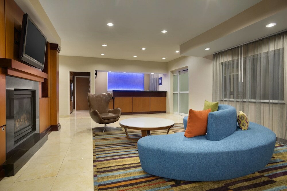 Фото Fairfield Inn & Suites Fort Worth University Drive