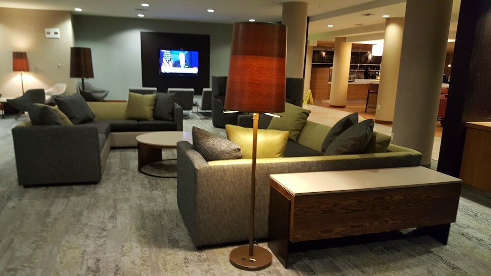Фото Courtyard Marriott Aksarben Village