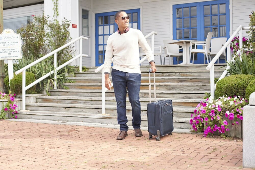 Фото Danfords Hotel and Marina