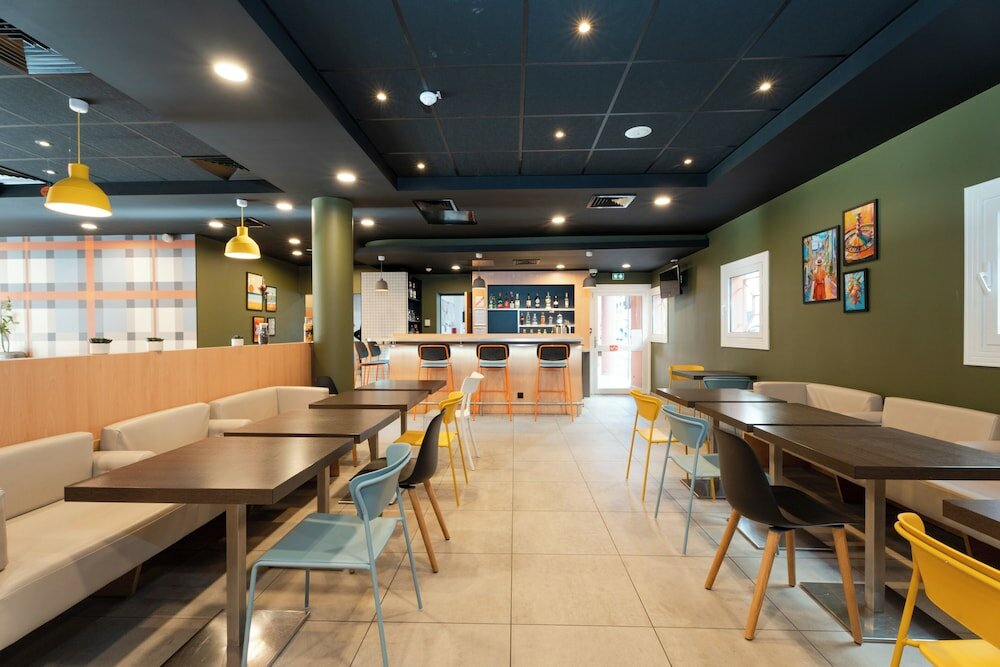 Фото EasyHotel Nice Palais des Congrès