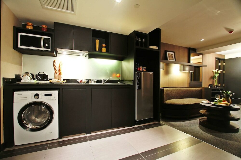 Фото Golden Tulip Mandison Suites