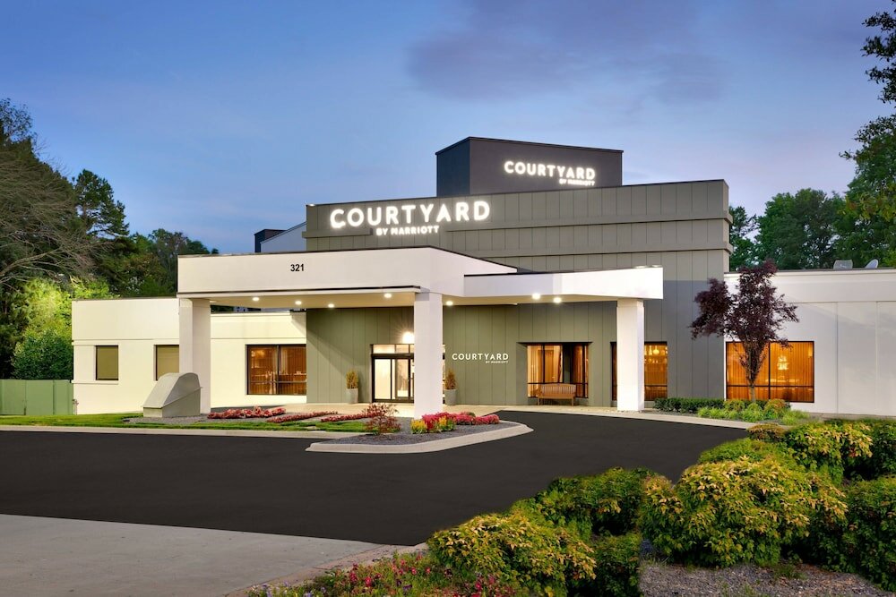 Фото Courtyard by Marriott Charlotte Airport/Billy Graham Parkway