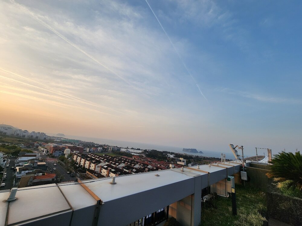 Фото Seogwipo Js Hotel