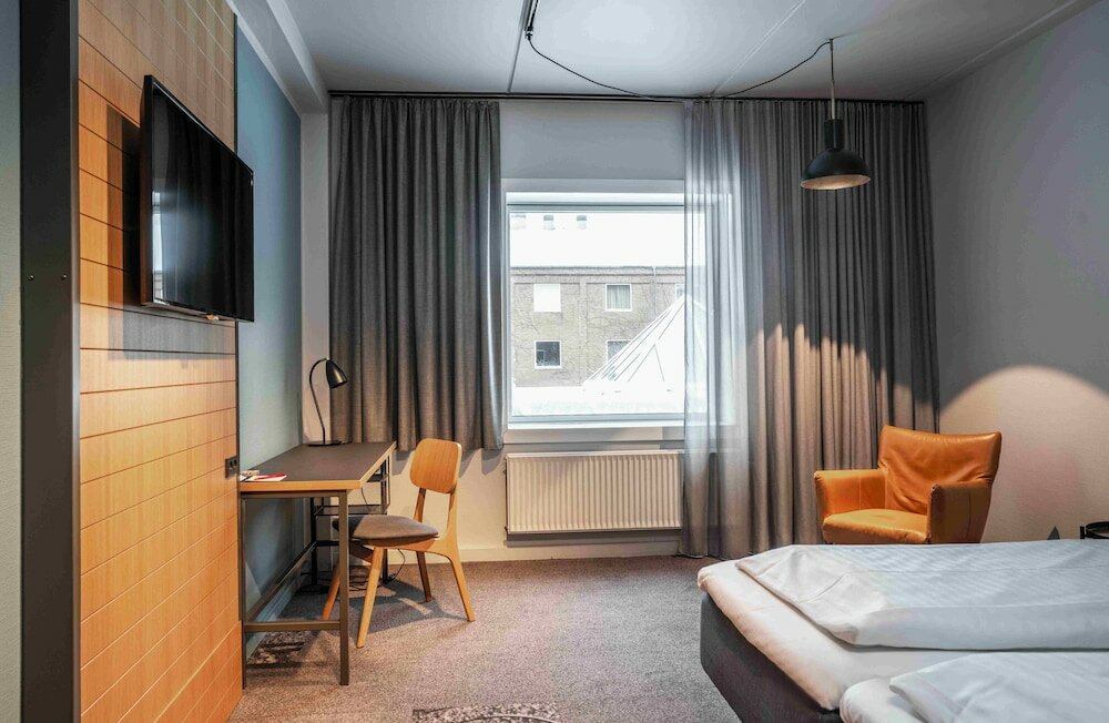 Фото 182490559396