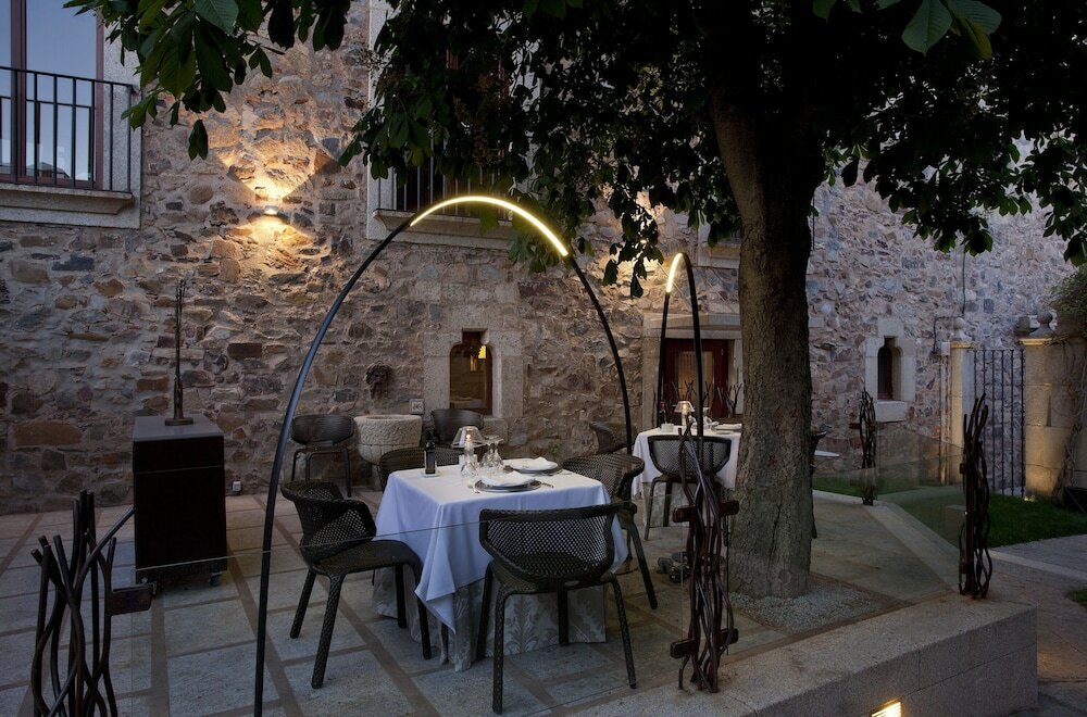 Фото Отель Parador de Cáceres