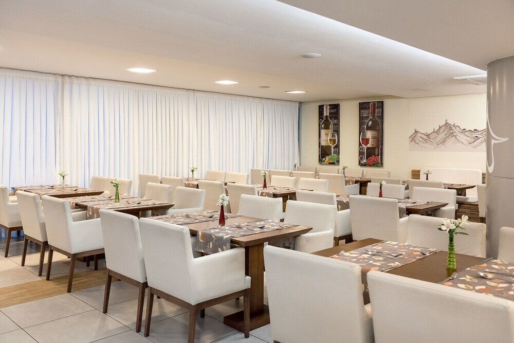 Фото Ramada by Wyndham Macae Hotel & Suites