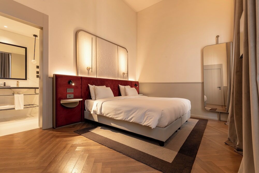 Фото Luxury Apartments Palazzo Nani