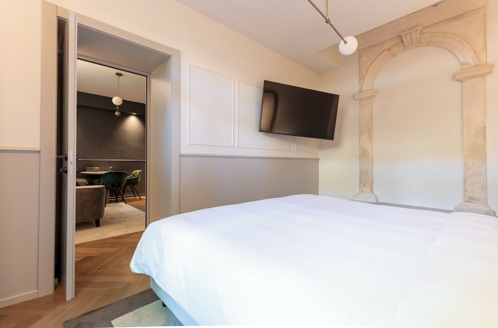 Фото Luxury Apartments Palazzo Nani