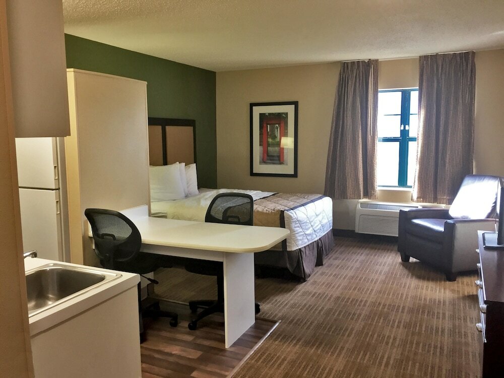 Фото Extended Stay America Suites Detroit Ann Arbor Briarwood Mal