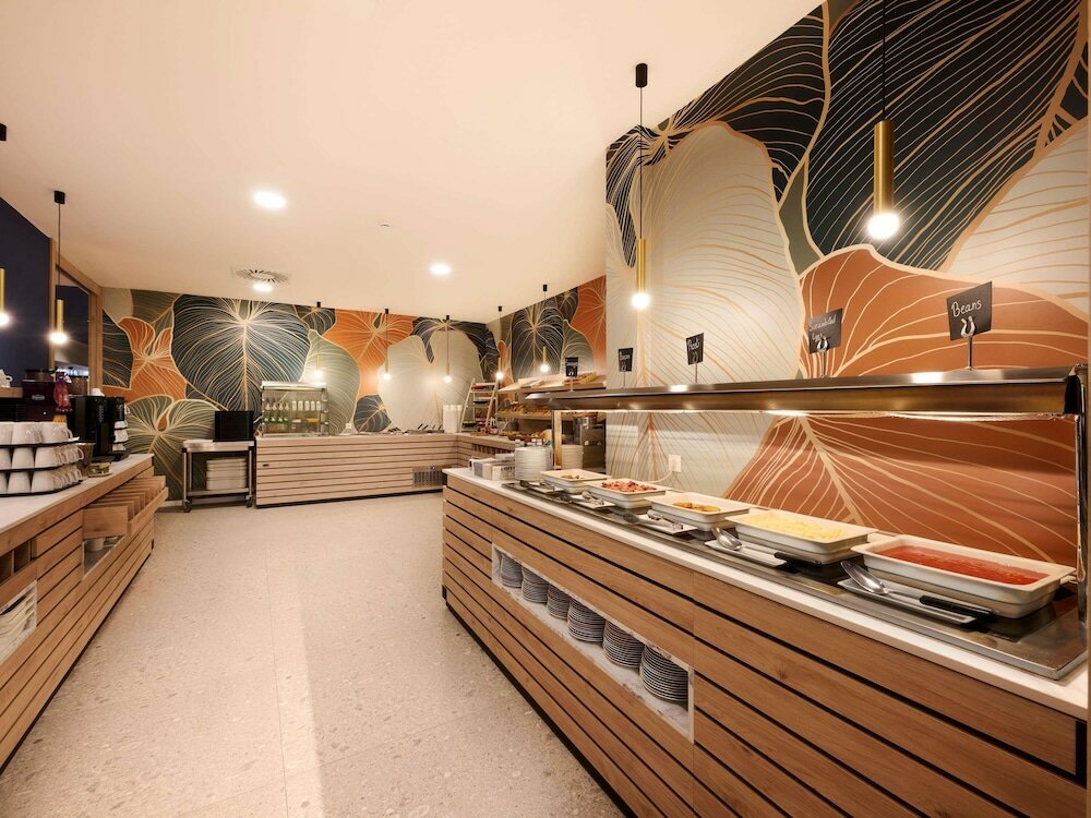 Фото Novotel Ieper Centrum Flanders Fields