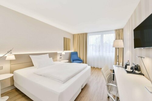 Гостиница Nh Weinheim в Вайнхайме