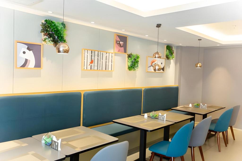 Фото Homeinn Selected Hotel Heihe Central Avenue Pedestrian Street