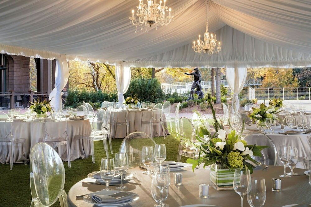 Фото Grand Bohemian Lodge Greenville Autograph Collection