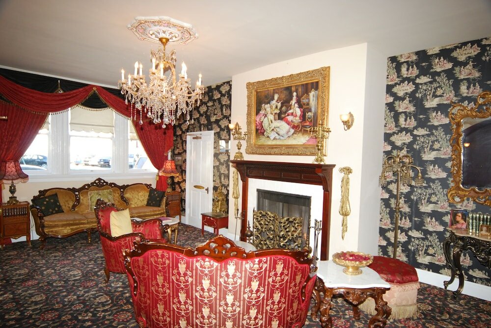 Фото Queen Anne Hotel