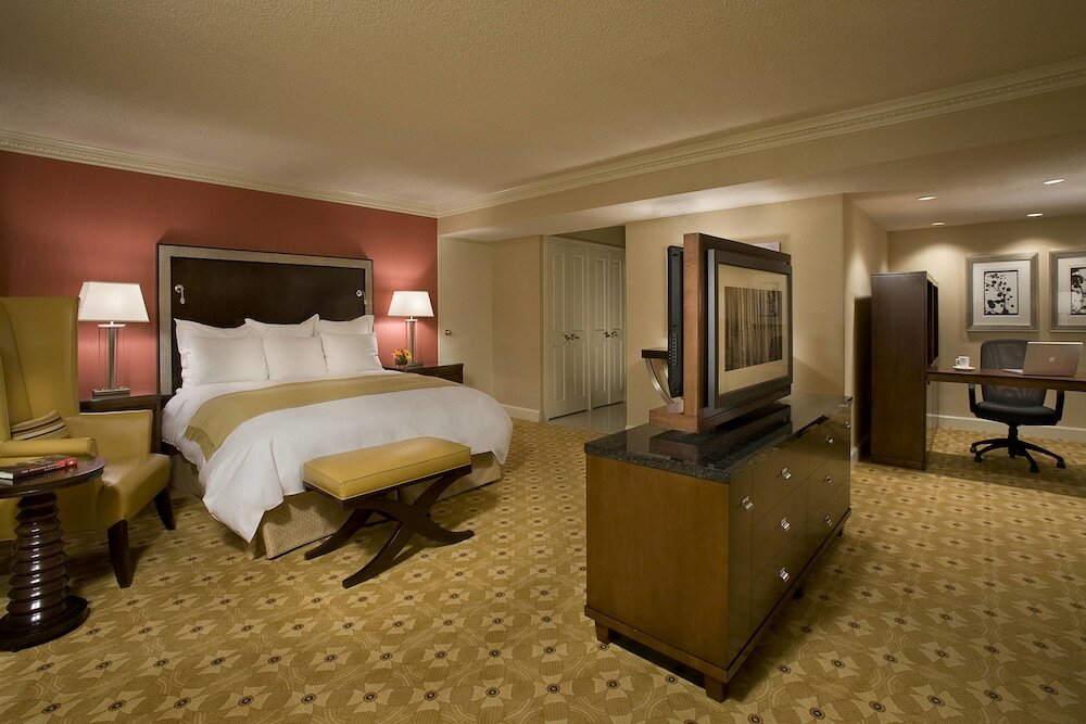Фото Toronto Airport Marriott Hotel