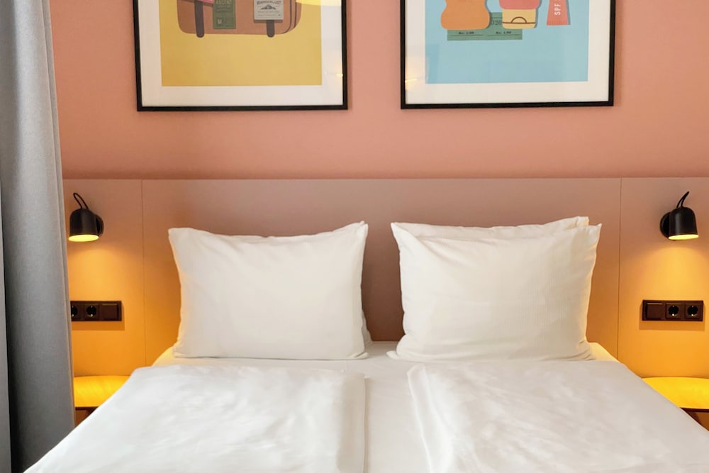 Фото Novum Hotel Kronprinz Hamburg