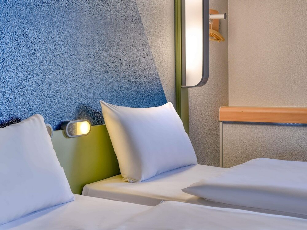 Фото Ibis budget Hotel Luzern City