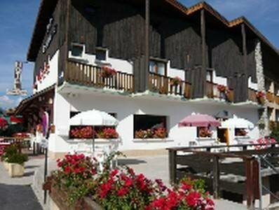 Гостиница Chamois Lodge в Гренобле