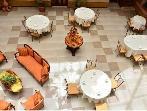 Гостиница Hotel Campanario в Куэнке