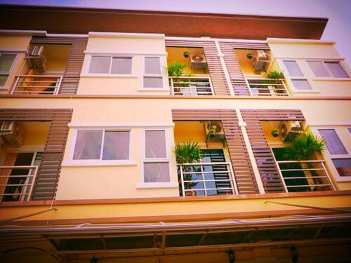 Suksan Patong Place Guesthouse