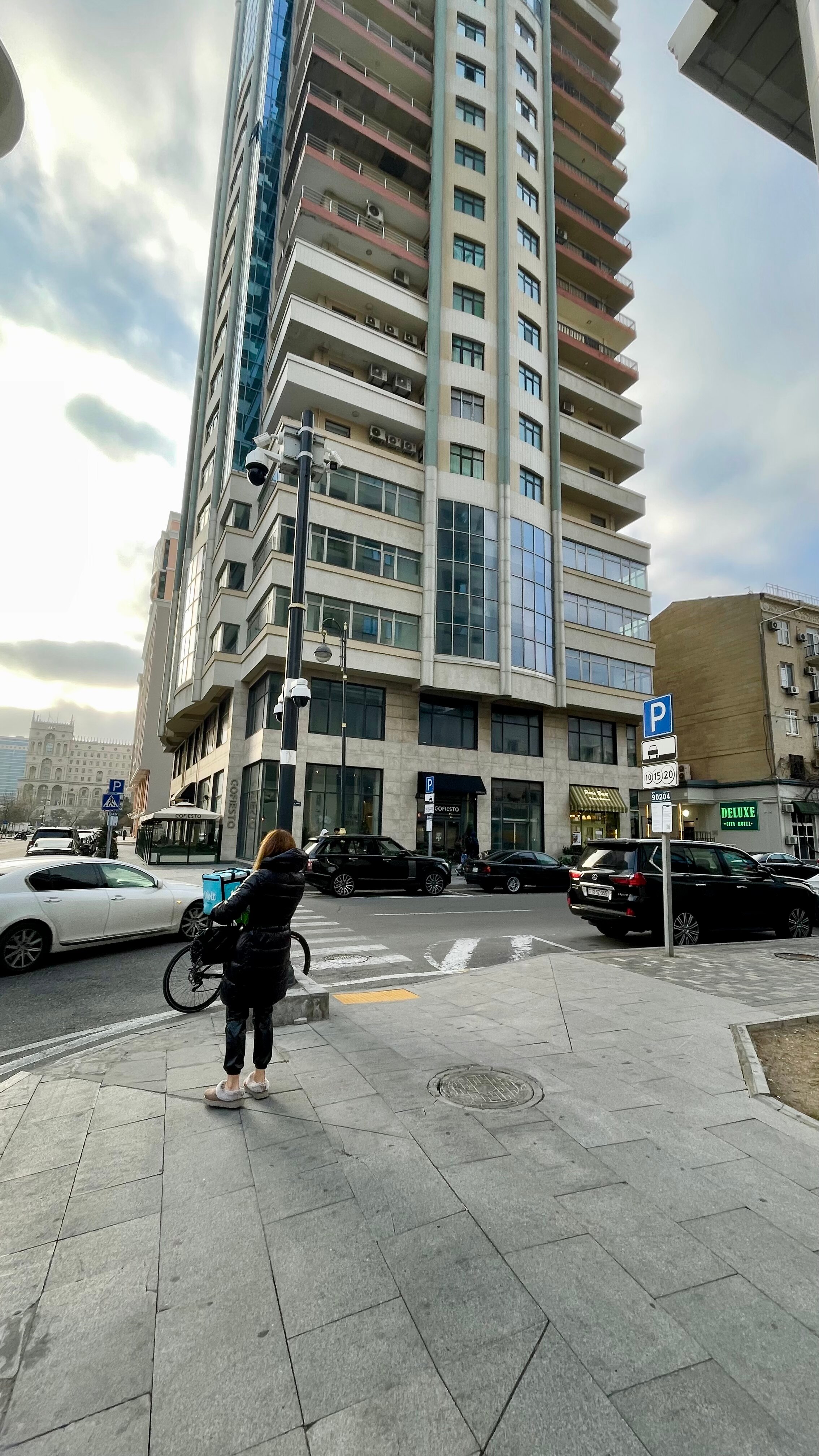 Фото Deluxe City Hotel