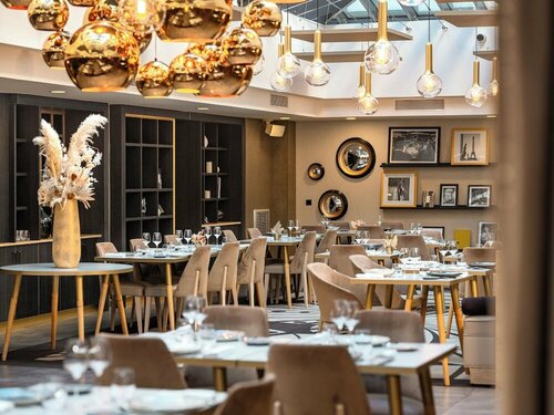 Гостиница Niepce Paris Hotel, Curio Collection by Hilton в Париже