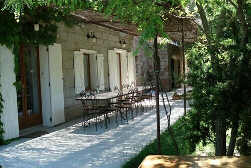 Гостиница L'Hôte Antique в Сартене