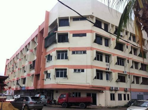 Гостиница Wisma Pantai Apartment в Куала-Тренгану