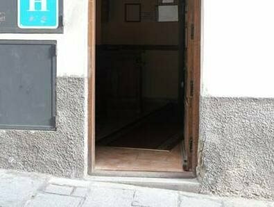 Хостел Hostal San Pedro в Куэнке