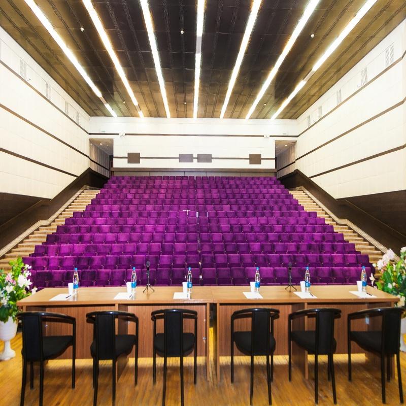 Фото Молодёжная