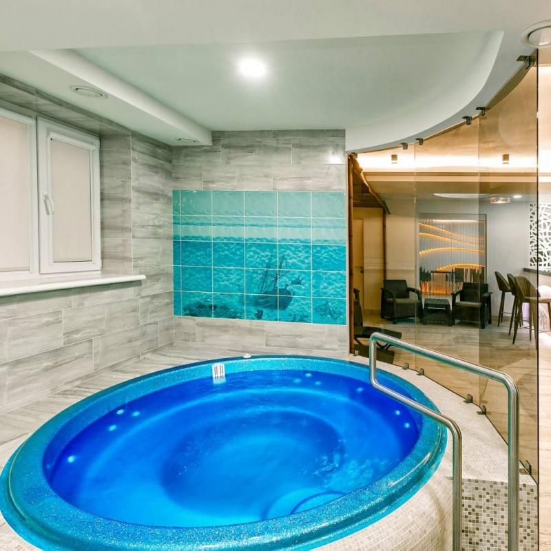 Фото Губернская