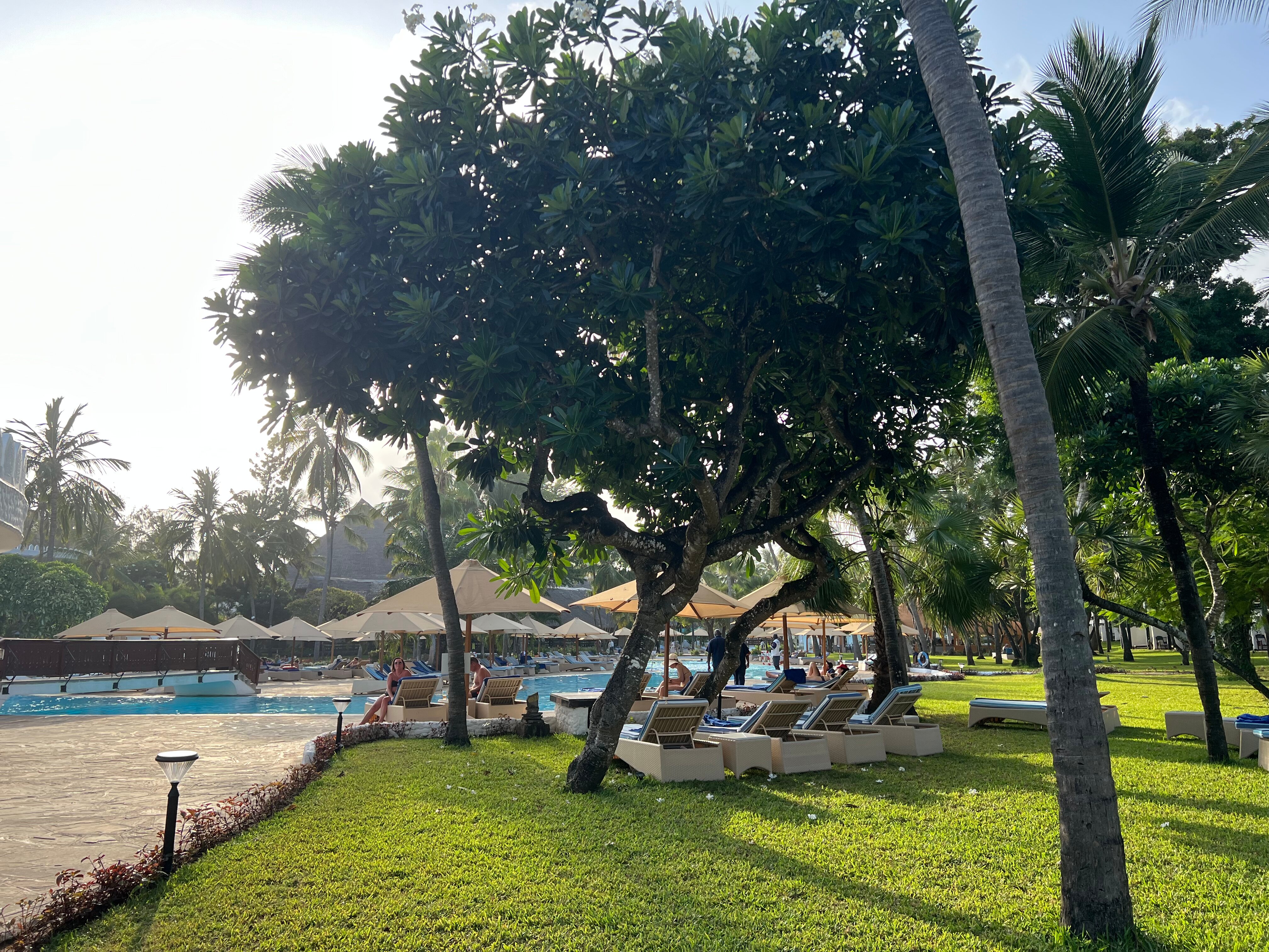 Фото Southern Palms Beach Resort