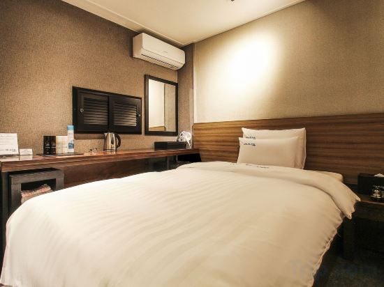 Фото Blanc Hotel Gangnam