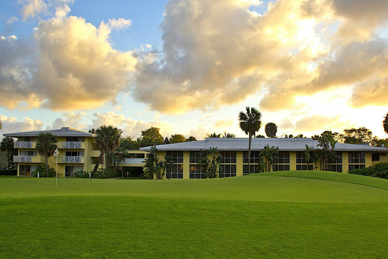 Гостиница Miami Lakes Hotel