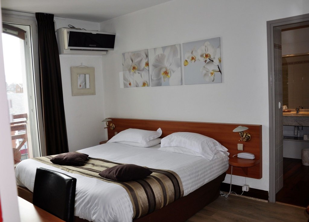 Фото Hotel Colbert