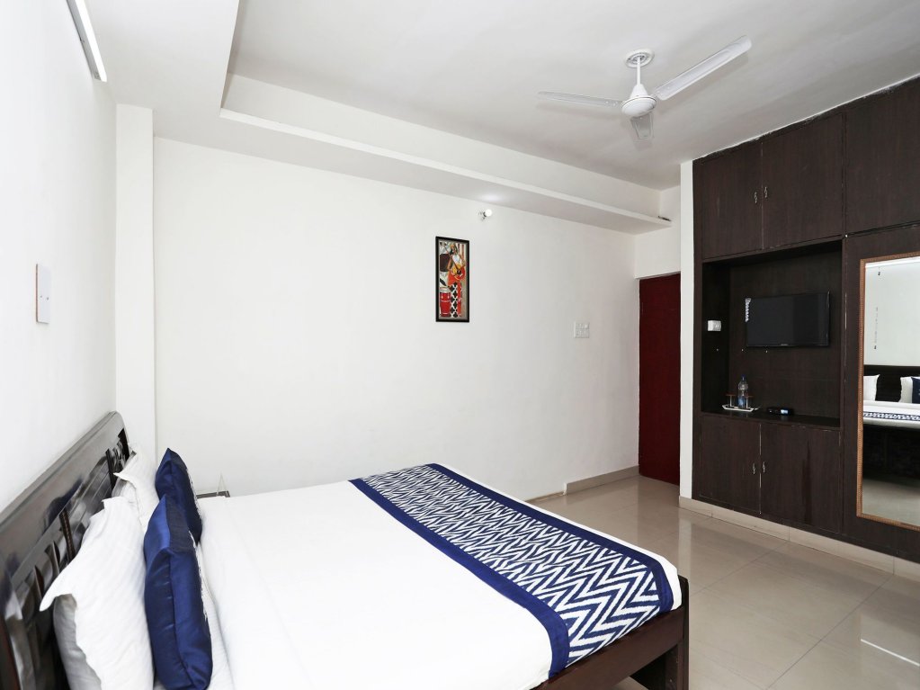 Фото Oyo 9770 Hotel Urban Comfort