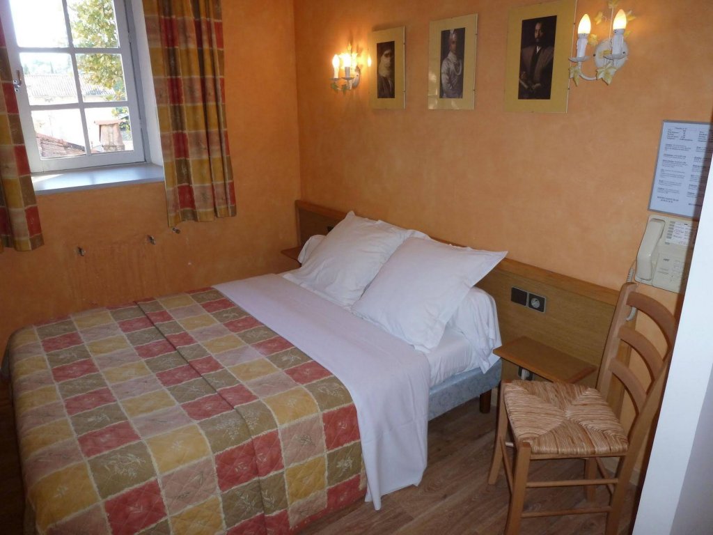 Фото Hotel Saint Jean