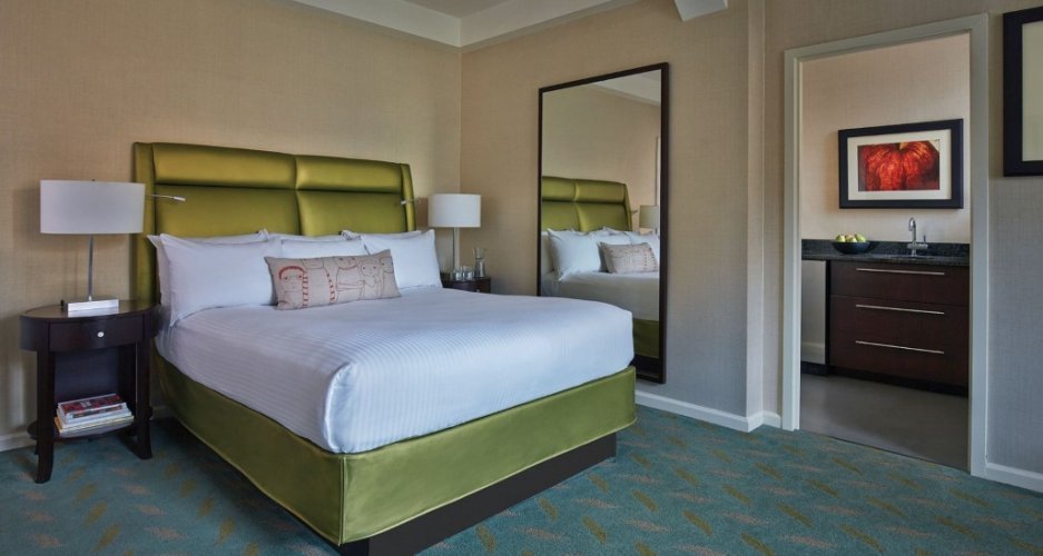 Фото Shelburne Hotel & Suites by Affinia