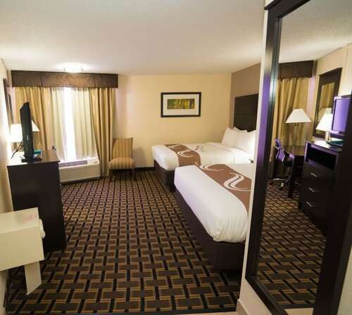 Гостиница Quality Inn в Пасадине