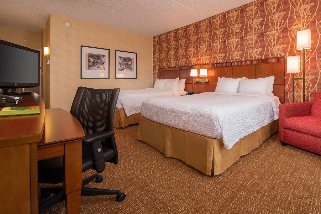 Фото Courtyard by Marriott Dulles Airport Herndon/Reston