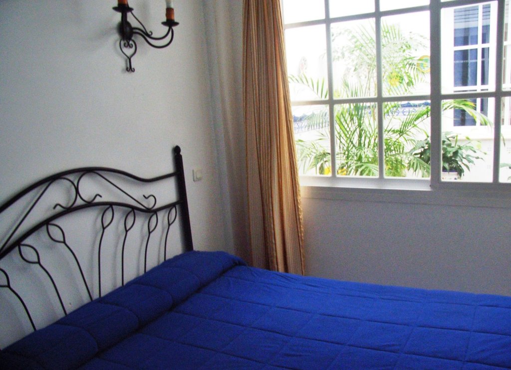 Фото Hostal Dianes